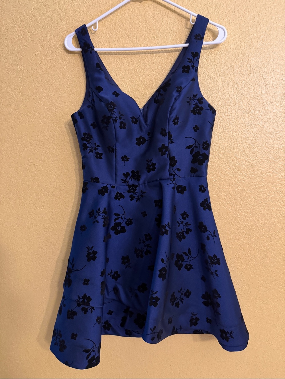 B Darlin Sleeveless Blue Floral V-Neck A-Line Dress